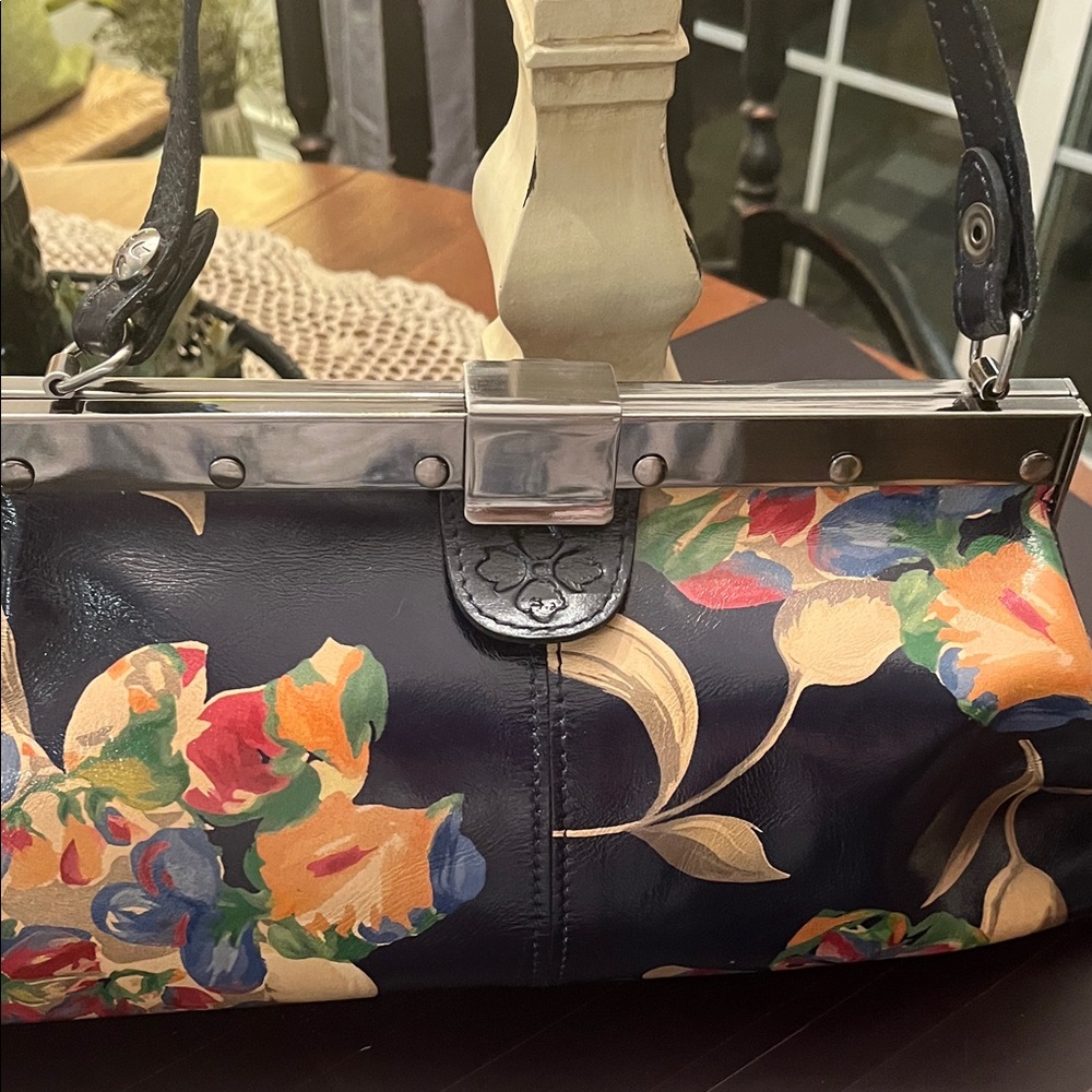 Patricia Nash Navy Floral Shoulder Bag - Picture 2 of 6